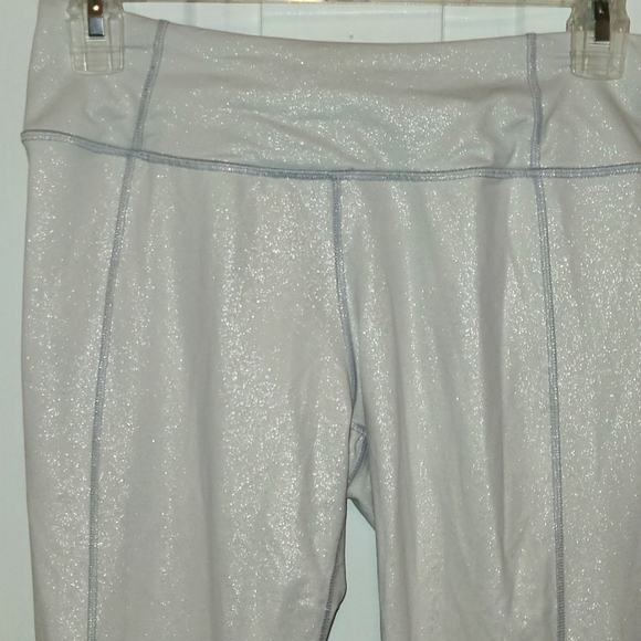 🏃♀️Victoria Secret Sport Leggings 🏃♀️ - Picture 2 of 7